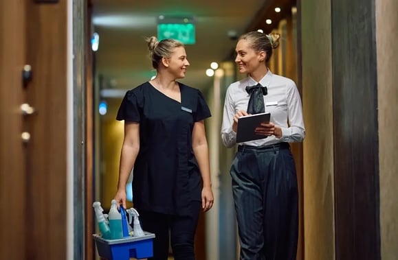 hospitality-hero